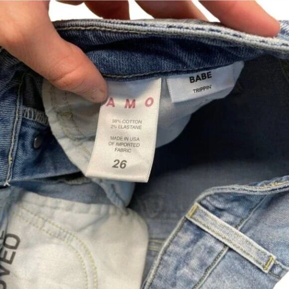 AMO Babe Trippin High-Rise Cropped Skinny Jeans Size 26 | Premium Designer Denim - Picture 8 of 11